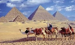 Tour to Giza Pyramids, Memphis and Sakkara